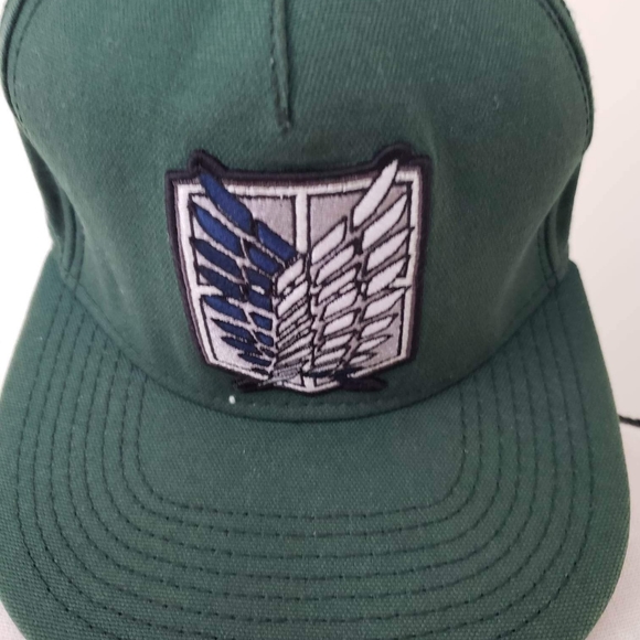 Attack on Titan green hat - Picture 5 of 6